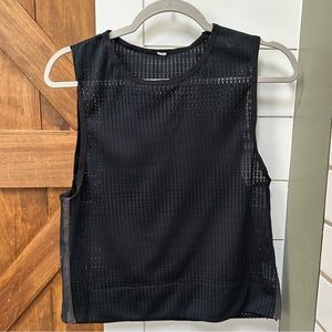 IVL Signature Crop Tank - Black